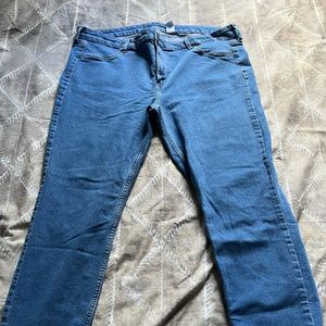 H&M light wash skinny jeans